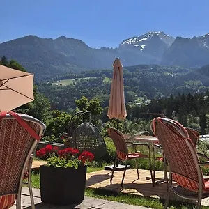 Tourist Boehm Schoenau am Koenigsee